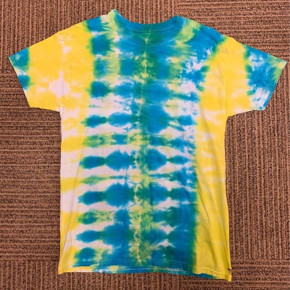 Medium Tie Dye T-Shirt - Picture 1 of 1